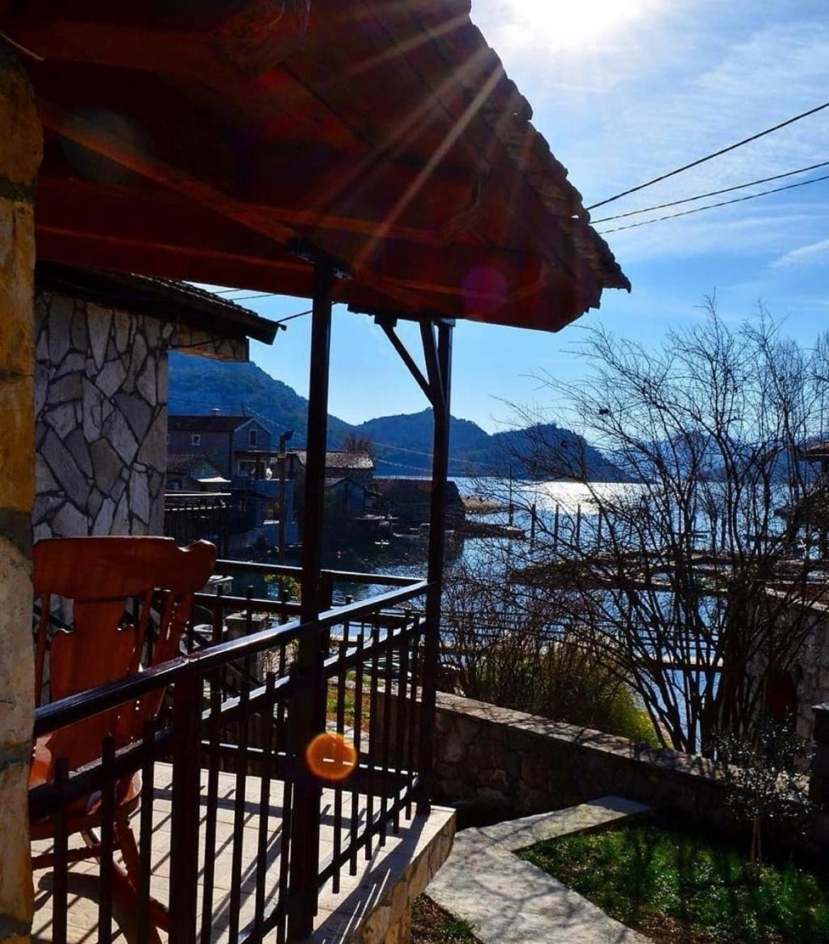 Lakeside Oasis Home Karuc 外观 照片