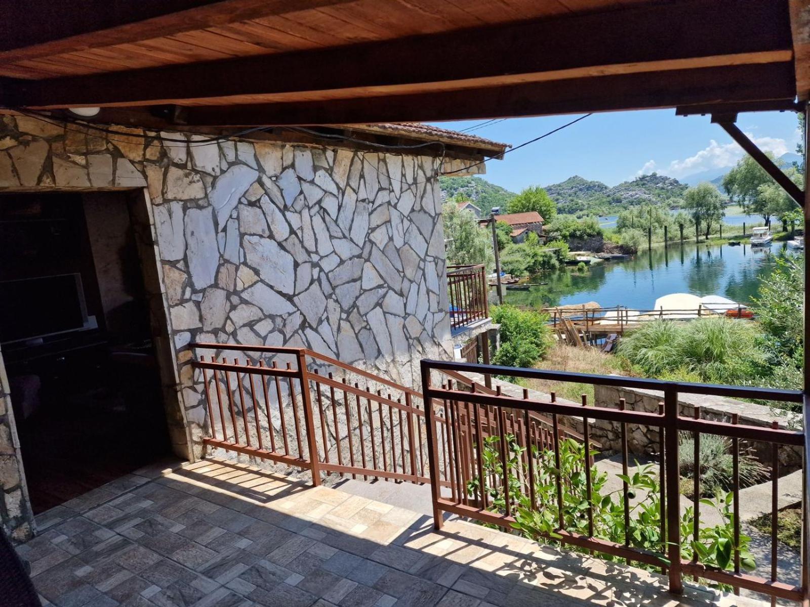 Lakeside Oasis Home Karuc 外观 照片